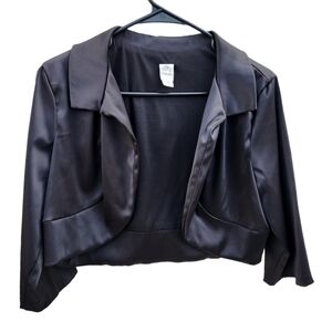 Sangria Black formal crop jacket